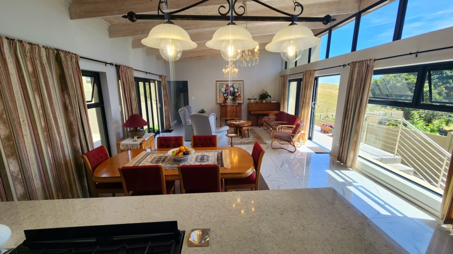 3 Bedroom Property for Sale in Hartenbos Heuwels Western Cape